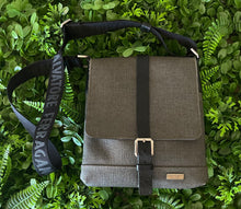 Load image into Gallery viewer, Salvatore Ferragamo Gancini Messenger Bag