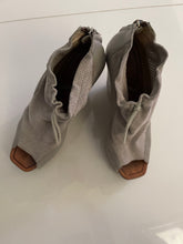 Load image into Gallery viewer, Matiko “Lapa” Suede Open-Toe Platform Wedge Booties, Grey, Size 8