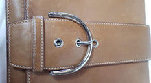 Load image into Gallery viewer, Coach Soho Buckle Envelope Handbag in Camel