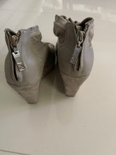 Load image into Gallery viewer, Matiko “Lapa” Suede Open-Toe Platform Wedge Booties, Grey, Size 8