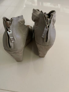 Matiko “Lapa” Suede Open-Toe Platform Wedge Booties, Grey, Size 8