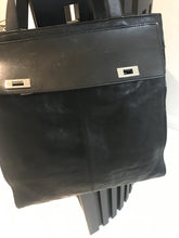 Load image into Gallery viewer, Country Road Black Leather Tote